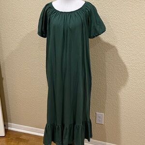 Elegant Dark Green Maxi Dress